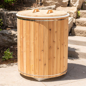 #332CP The Arctic Plunge Tub - Knotty Red Cedar