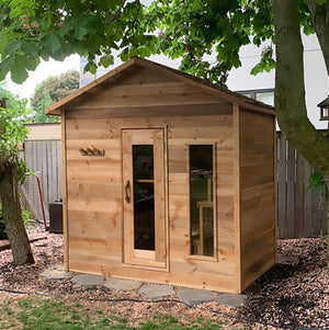 Outdoor Knotty Red Cedar Cabin Sauna