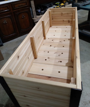 SL60 Raised Cedar Planter W/ Steel Legs 18x60"