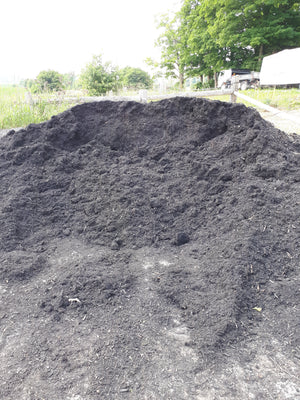 Bulk Black Mulch - Maxwell Garden Centre