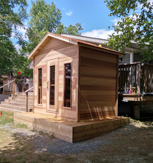Outdoor Clear Red Cedar Cabin Sauna